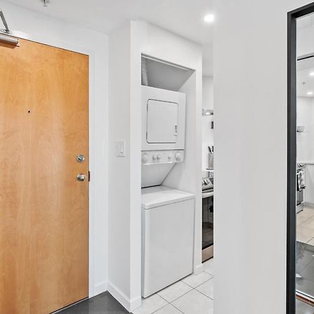 Downtown Luxury 1Br Coal Harbour Apartment Ванкувър Екстериор снимка