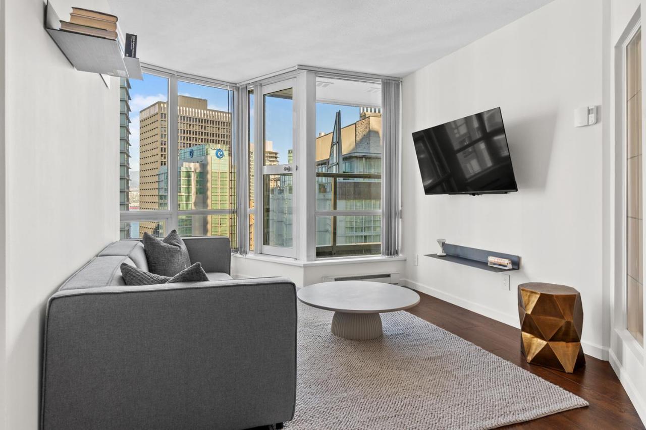 Downtown Luxury 1Br Coal Harbour Apartment Ванкувър Екстериор снимка