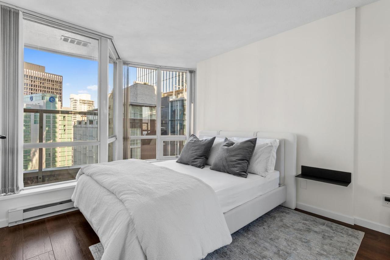 Downtown Luxury 1Br Coal Harbour Apartment Ванкувър Екстериор снимка